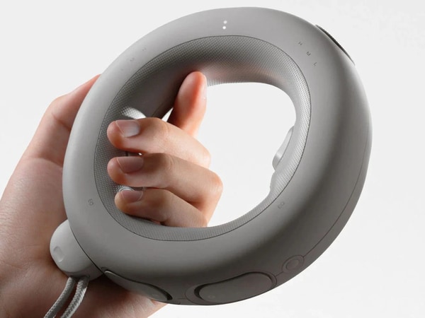 Ring-Like Wearable Speakers