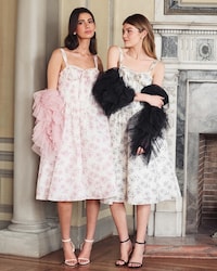 Romantic Capsule Collections Image 2
