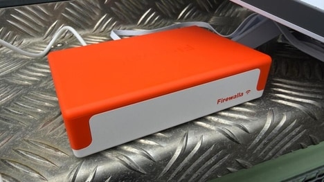 Portable Smart Router Devices