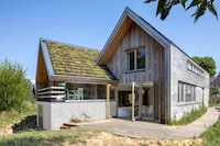 Timber Courtyard Houses Image 2