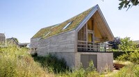 Timber Courtyard Houses Image 3