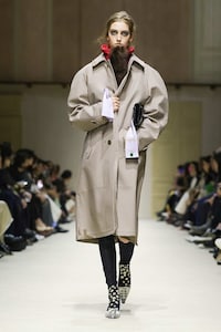 Layering-Forward Luxury Fashion Capsules Image 2