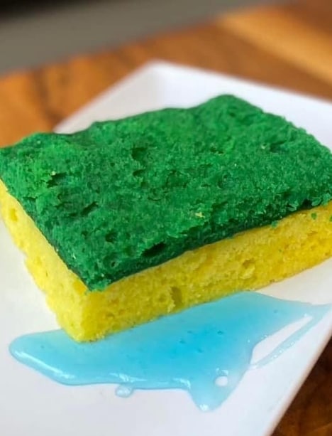 Deceptive Dessert Cakes