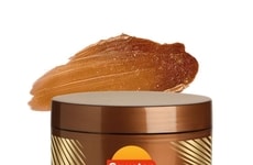 Shimmering Tanning Gels