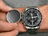 Analog Sensor Watches Image 3