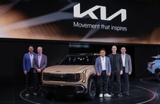 Performance-Driven Slick Auto Models