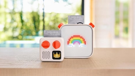 Children-Friendly Screen-Free Audio Players