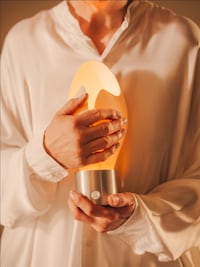 Sculptural Porcelain Lamps Image 3