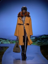 Equestrian-Inspired Runway Shows Image 4