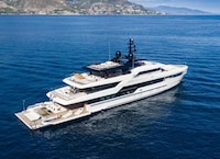 Fuel-Cell-Powered Superyacht Designs Image 4
