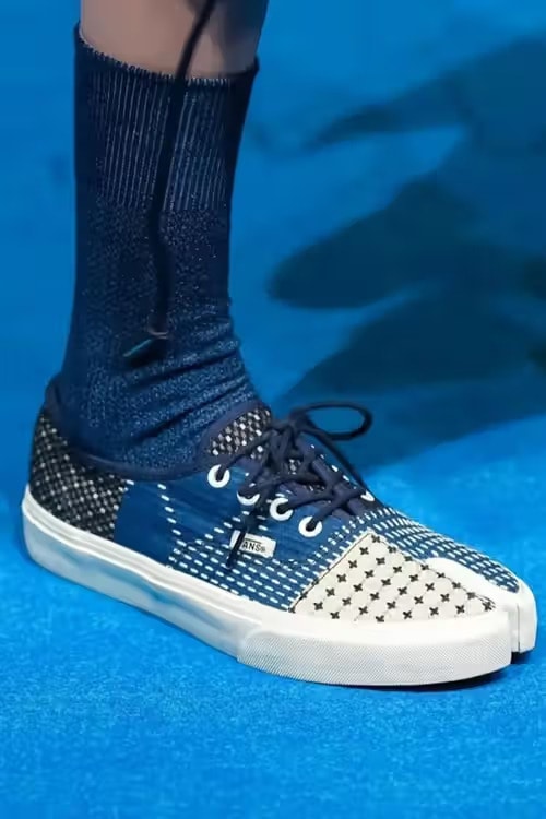Split Toe Skate Sneakers