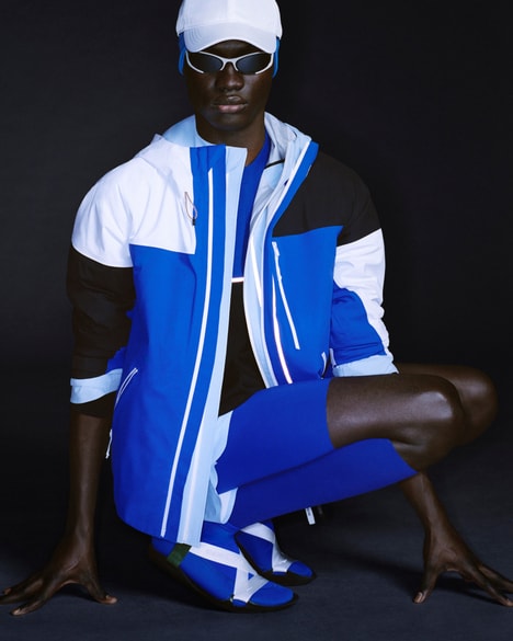 Color-Blocked Performance Capsules