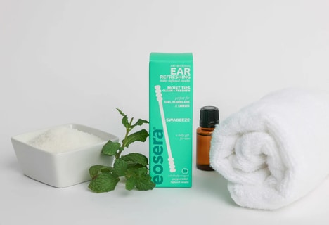Mint-Infused Swabs