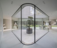Modern Triangular Houses Image 2