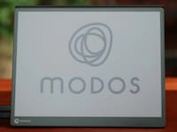 Sleek Color E-Ink Monitors Image 1