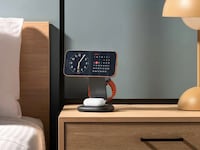 Foldable Charging Stands Image 1