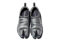 Split-Toe Running Shoes Image 5
