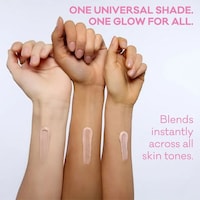 Radiance-Promoting SPF Moisturizers Image 2