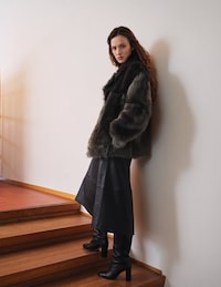 70s Allure-Inspired Fashion Capsules Image 3