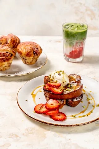 Fruity Pistachio French Toasts