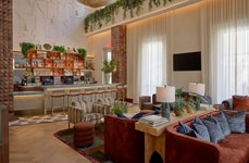 Dynamic Layered Lobbies