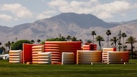 Inflatable Maze Installations Image 2