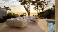 Modular Outdoor Sofa Systems Image 3