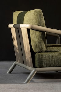 Architectural Outdoor Seating Image 1