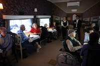 VR Rail Carriages Image 2