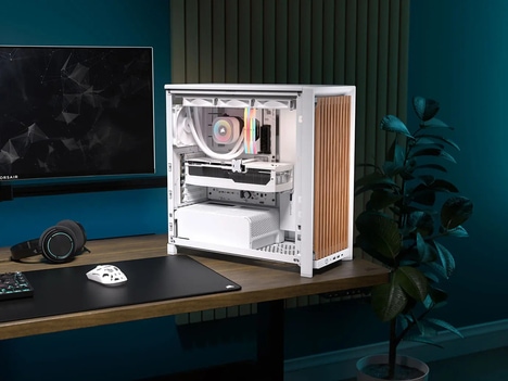 Modular Mid-Tower Cases