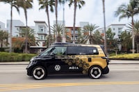 Autonomous Electric Microbuses Image 1