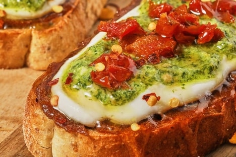 Whipped Cottage Cheese Toasts
