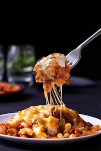 Lasagne-Style Macaroni Meals Image 2