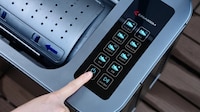 Automated Shoe Cleaning Appliances Image 3