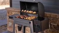 Smart Pellet-Powered Grills Image 2