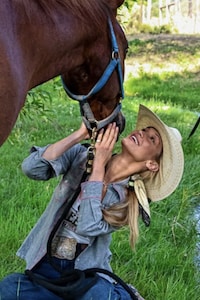 Equestrian-Inspired Jewelry Brands Image 3