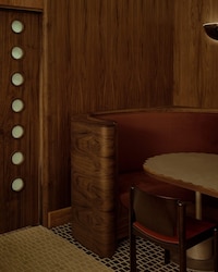 Warm Italian Dining Interiors Image 3