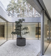 Triangular Concrete Houses Image 4