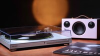 Slim Fuss-Free Turntables Image 4