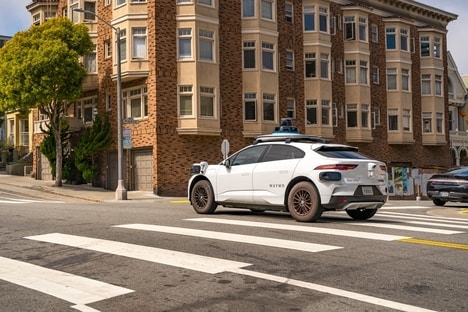 Memory-Based Autonomous Driving