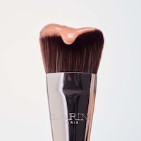 Sculptural Beauty Brushes