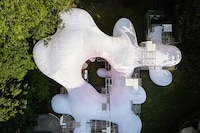 Inflatable Modular Pavilions Image 2
