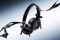 Kpop Star Black Headphones Image 1