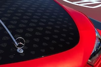 Luxury Open-Top Cars Image 2