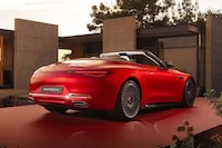 Luxury Open-Top Cars Image 3