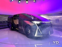 Six-Wheel Luxury Concepts
