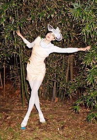 Tree Hugging Photoshoots Image 7