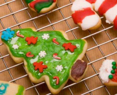 23 Christmas Cookies and Cakes