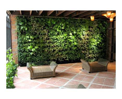 15 Gravity-Defying Gardens