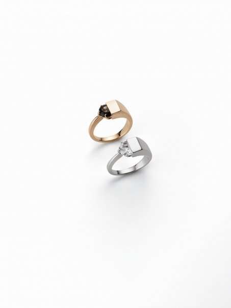 Sideways Rings: Maison Martin Margiela Jewelry 2009/2010